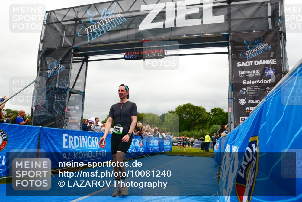 30.08.2026 - Elbe Triathlon Hamburg LAZAROV Photography http://msf.ph/oto/10081240 30.08.2026 11:20:35 Ziel 429, 491, 886, 1059, 1101 meine-sportfotos.de