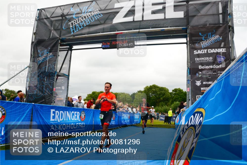 30.08.2026 - Elbe Triathlon Hamburg LAZAROV Photography http://msf.ph/oto/10081296 30.08.2026 11:21:03 Ziel 735, 1100, 1212, 1225 meine-sportfotos.de