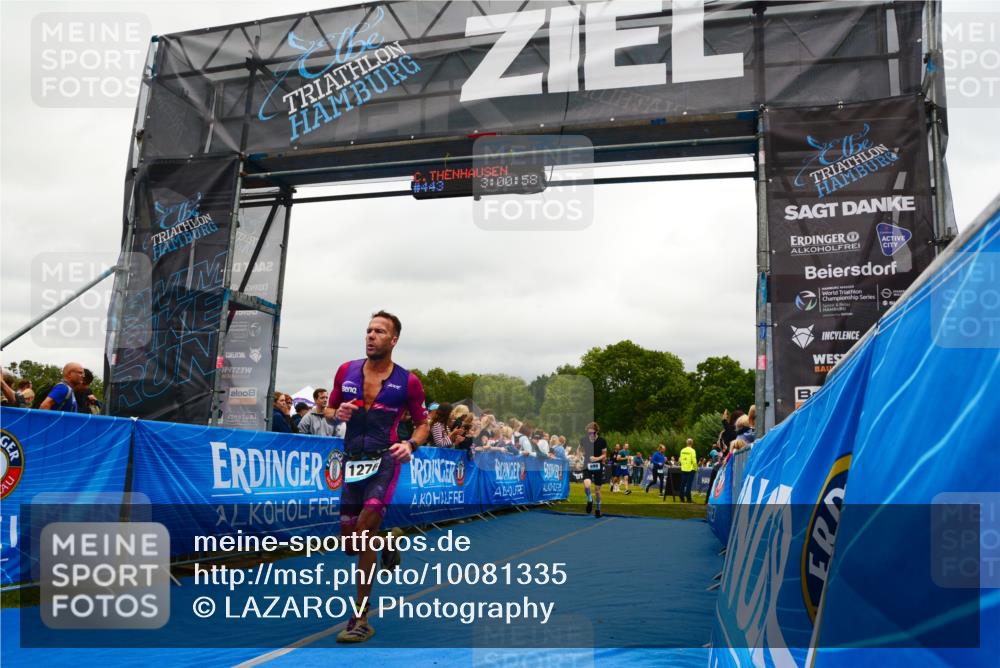 30.08.2026 - Elbe Triathlon Hamburg LAZAROV Photography http://msf.ph/oto/10081335 30.08.2026 11:21:13 Ziel 999, 1017, 1276 meine-sportfotos.de