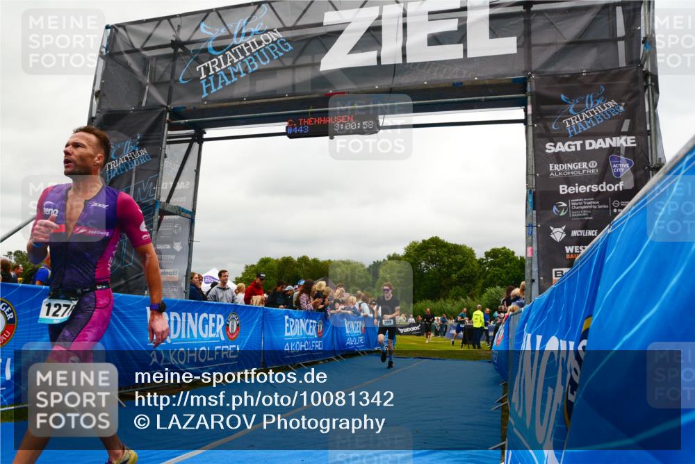 30.08.2026 - Elbe Triathlon Hamburg LAZAROV Photography http://msf.ph/oto/10081342 30.08.2026 11:21:13 Ziel 999, 1017, 1276 meine-sportfotos.de