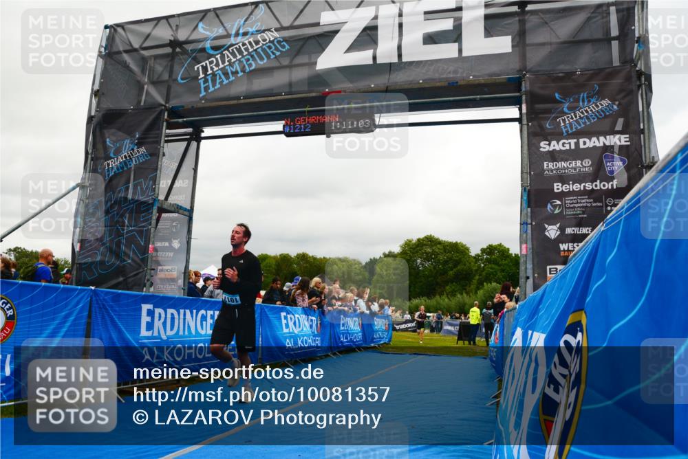 30.08.2026 - Elbe Triathlon Hamburg LAZAROV Photography http://msf.ph/oto/10081357 30.08.2026 11:21:20 Ziel 834, 1017 meine-sportfotos.de