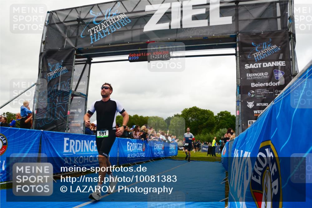 30.08.2026 - Elbe Triathlon Hamburg LAZAROV Photography http://msf.ph/oto/10081383 30.08.2026 11:21:34 Ziel 540, 591, 1025 meine-sportfotos.de