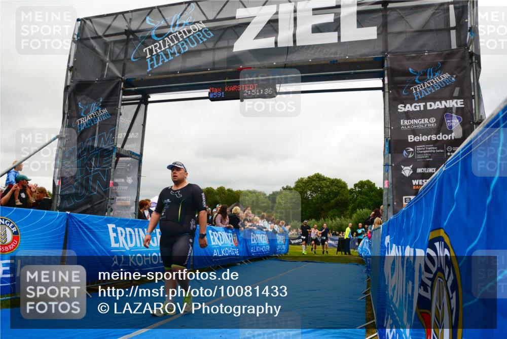 30.08.2026 - Elbe Triathlon Hamburg LAZAROV Photography http://msf.ph/oto/10081433 30.08.2026 11:21:49 Ziel 283, 400, 561, 585, 991 meine-sportfotos.de