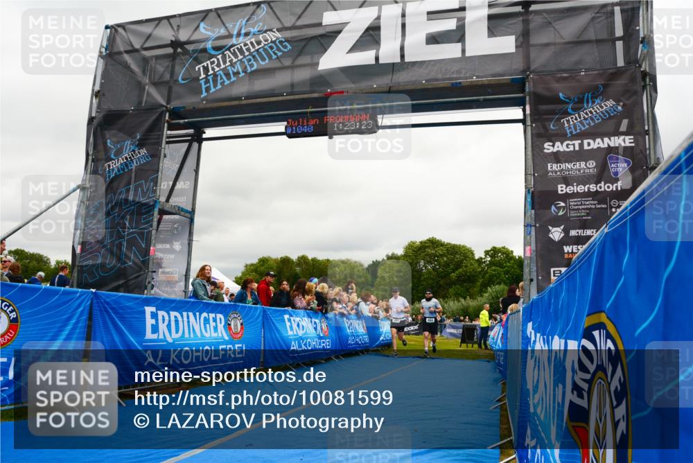 30.08.2026 - Elbe Triathlon Hamburg LAZAROV Photography http://msf.ph/oto/10081599 30.08.2026 11:23:29 Ziel 403, 404, 693, 998, 1023, 1109 meine-sportfotos.de