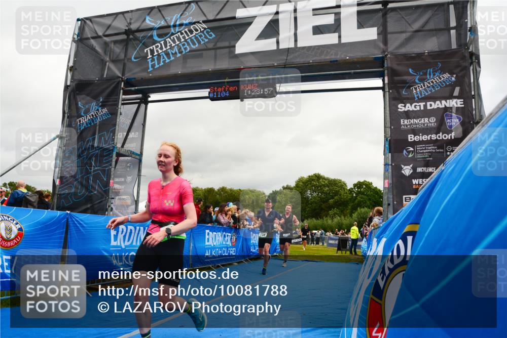 30.08.2026 - Elbe Triathlon Hamburg LAZAROV Photography http://msf.ph/oto/10081788 30.08.2026 11:24:16 Ziel 608, 674, 734, 883 meine-sportfotos.de
