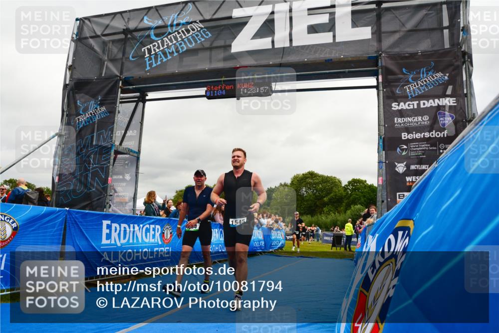 30.08.2026 - Elbe Triathlon Hamburg LAZAROV Photography http://msf.ph/oto/10081794 30.08.2026 11:24:18 Ziel 608, 674, 734, 883, 1022 meine-sportfotos.de