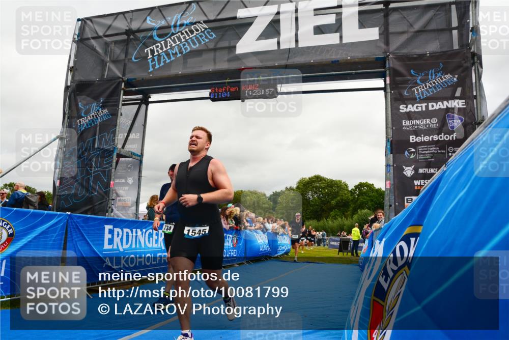 30.08.2026 - Elbe Triathlon Hamburg LAZAROV Photography http://msf.ph/oto/10081799 30.08.2026 11:24:19 Ziel 608, 674, 734, 883, 1022, 1073 meine-sportfotos.de