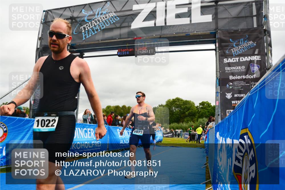 30.08.2026 - Elbe Triathlon Hamburg LAZAROV Photography http://msf.ph/oto/10081851 30.08.2026 11:24:28 Ziel 674, 898, 1022, 1073 meine-sportfotos.de