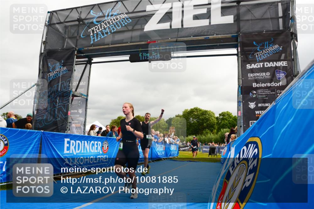 30.08.2026 - Elbe Triathlon Hamburg LAZAROV Photography http://msf.ph/oto/10081885 30.08.2026 11:24:57 Ziel 712, 736, 786, 856, 1208 meine-sportfotos.de