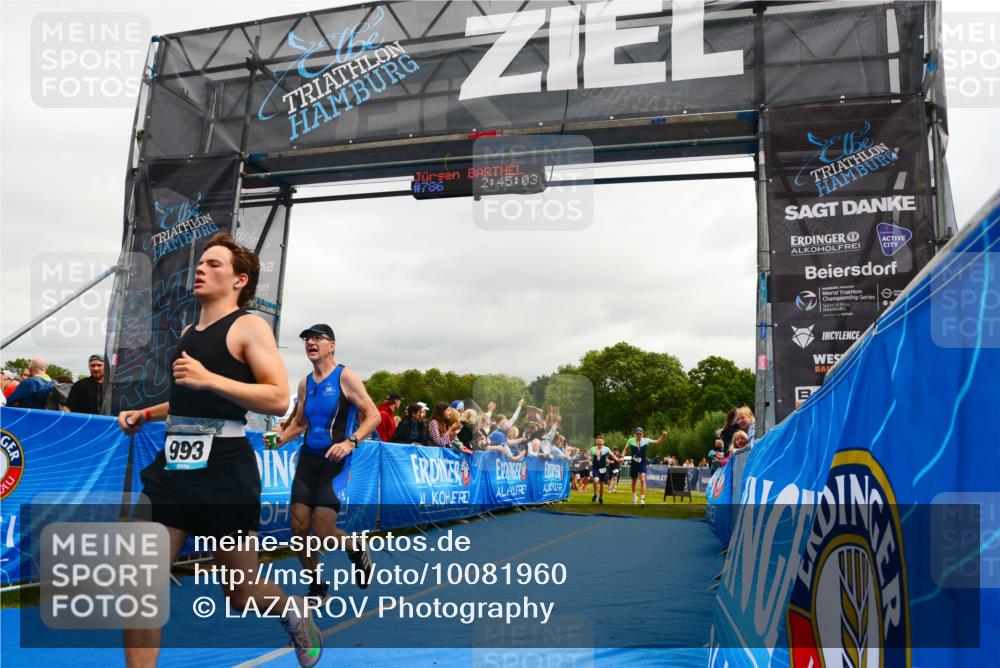 30.08.2026 - Elbe Triathlon Hamburg LAZAROV Photography http://msf.ph/oto/10081960 30.08.2026 11:25:17 Ziel 475, 618, 721, 783, 993, 1007 meine-sportfotos.de