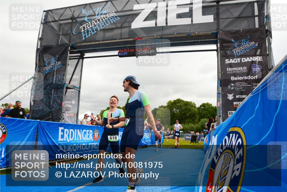 30.08.2026 - Elbe Triathlon Hamburg LAZAROV Photography http://msf.ph/oto/10081975 30.08.2026 11:25:22 Ziel 475, 618, 721, 1007 meine-sportfotos.de