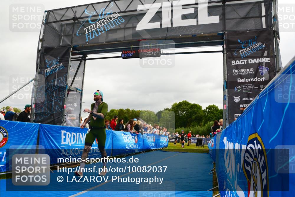 30.08.2026 - Elbe Triathlon Hamburg LAZAROV Photography http://msf.ph/oto/10082037 30.08.2026 11:25:45 Ziel 556, 576, 948, 1144, 1896 meine-sportfotos.de
