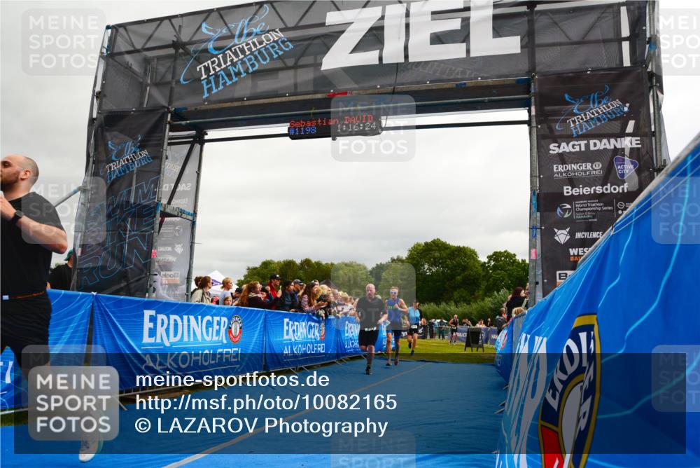 30.08.2026 - Elbe Triathlon Hamburg LAZAROV Photography http://msf.ph/oto/10082165 30.08.2026 11:26:34 Ziel 457, 514, 782, 1249 meine-sportfotos.de