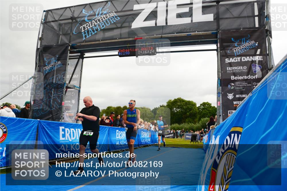 30.08.2026 - Elbe Triathlon Hamburg LAZAROV Photography http://msf.ph/oto/10082169 30.08.2026 11:26:35 Ziel 457, 514, 782, 1249 meine-sportfotos.de