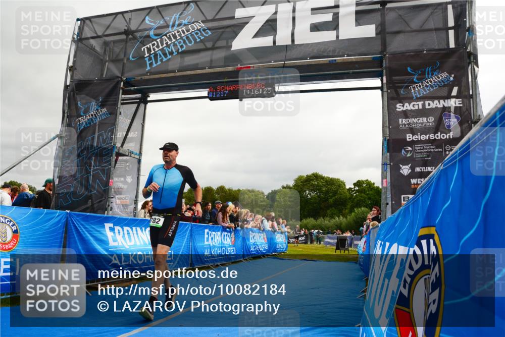 30.08.2026 - Elbe Triathlon Hamburg LAZAROV Photography http://msf.ph/oto/10082184 30.08.2026 11:26:38 Ziel 457, 782, 1249 meine-sportfotos.de