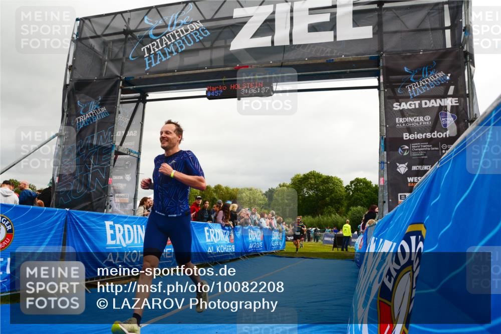 30.08.2026 - Elbe Triathlon Hamburg LAZAROV Photography http://msf.ph/oto/10082208 30.08.2026 11:26:57 Ziel 702, 1172, 1203, 1275 meine-sportfotos.de