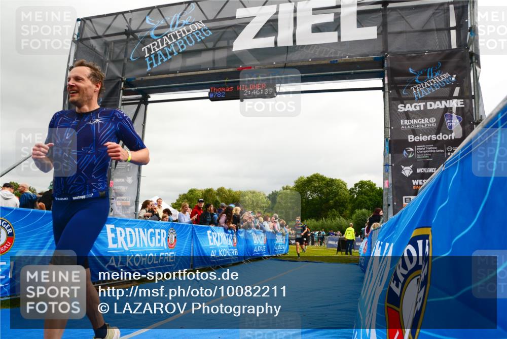 30.08.2026 - Elbe Triathlon Hamburg LAZAROV Photography http://msf.ph/oto/10082211 30.08.2026 11:26:57 Ziel 702, 1172, 1203, 1275 meine-sportfotos.de