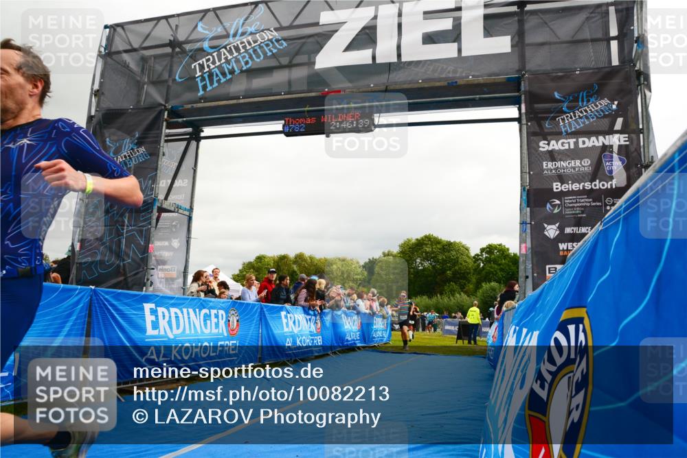 30.08.2026 - Elbe Triathlon Hamburg LAZAROV Photography http://msf.ph/oto/10082213 30.08.2026 11:26:58 Ziel 702, 1172, 1203, 1275 meine-sportfotos.de