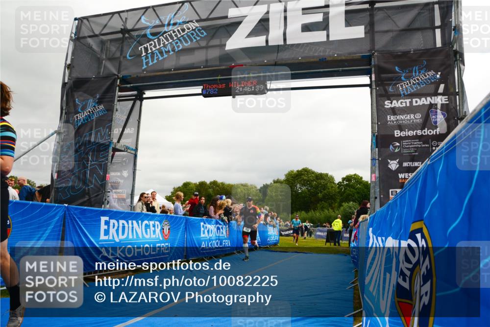 30.08.2026 - Elbe Triathlon Hamburg LAZAROV Photography http://msf.ph/oto/10082225 30.08.2026 11:27:01 Ziel 702, 1110, 1172, 1194, 1275 meine-sportfotos.de
