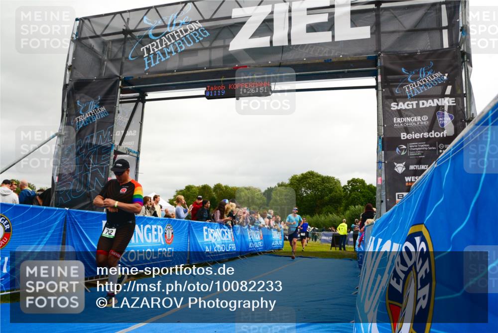 30.08.2026 - Elbe Triathlon Hamburg LAZAROV Photography http://msf.ph/oto/10082233 30.08.2026 11:27:03 Ziel 702, 1110, 1172, 1194, 1275 meine-sportfotos.de