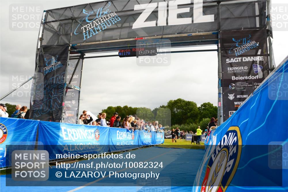 30.08.2026 - Elbe Triathlon Hamburg LAZAROV Photography http://msf.ph/oto/10082324 30.08.2026 11:27:38 Ziel 364, 672, 1074, 1121 meine-sportfotos.de