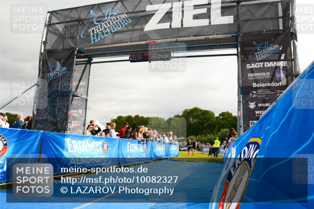 30.08.2026 - Elbe Triathlon Hamburg LAZAROV Photography http://msf.ph/oto/10082327 30.08.2026 11:27:38 Ziel 364, 672, 1074, 1121 meine-sportfotos.de