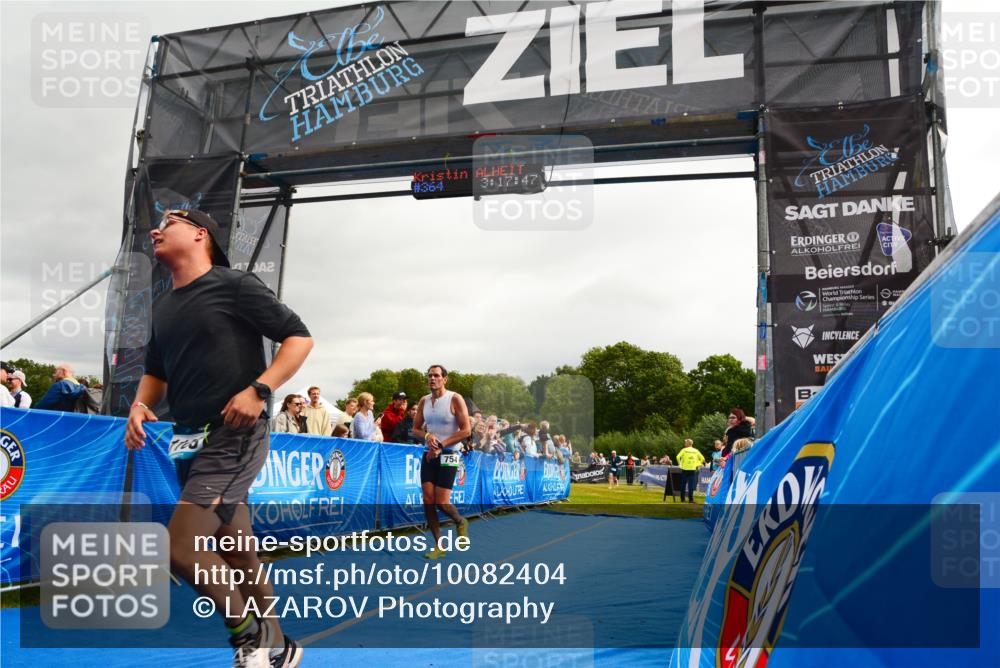 30.08.2026 - Elbe Triathlon Hamburg LAZAROV Photography http://msf.ph/oto/10082404 30.08.2026 11:28:05 Ziel 754, 1068, 1103 meine-sportfotos.de