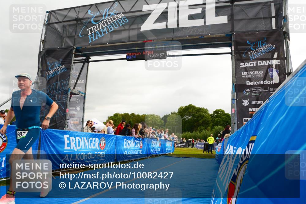 30.08.2026 - Elbe Triathlon Hamburg LAZAROV Photography http://msf.ph/oto/10082427 30.08.2026 11:28:15 Ziel 687 meine-sportfotos.de