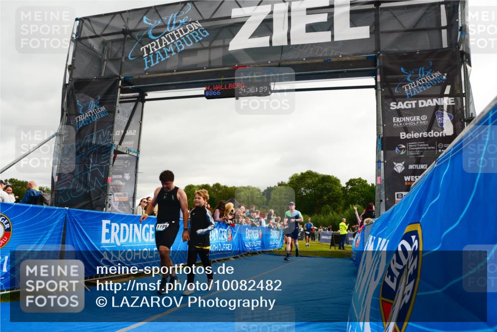30.08.2026 - Elbe Triathlon Hamburg LAZAROV Photography http://msf.ph/oto/10082482 30.08.2026 11:28:53 Ziel 409, 763, 1115, 1191 meine-sportfotos.de
