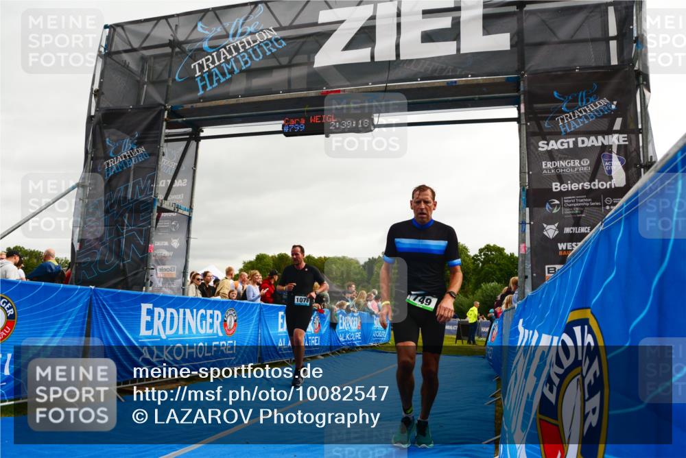 30.08.2026 - Elbe Triathlon Hamburg LAZAROV Photography http://msf.ph/oto/10082547 30.08.2026 11:29:32 Ziel 749, 1078, 1183 meine-sportfotos.de