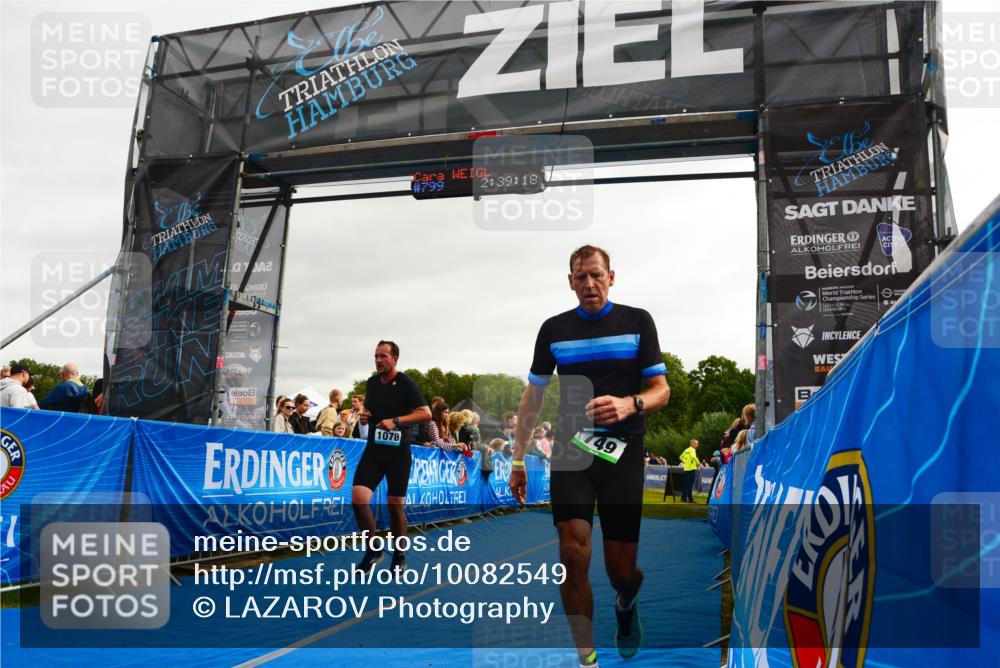 30.08.2026 - Elbe Triathlon Hamburg LAZAROV Photography http://msf.ph/oto/10082549 30.08.2026 11:29:32 Ziel 749, 1078, 1183 meine-sportfotos.de