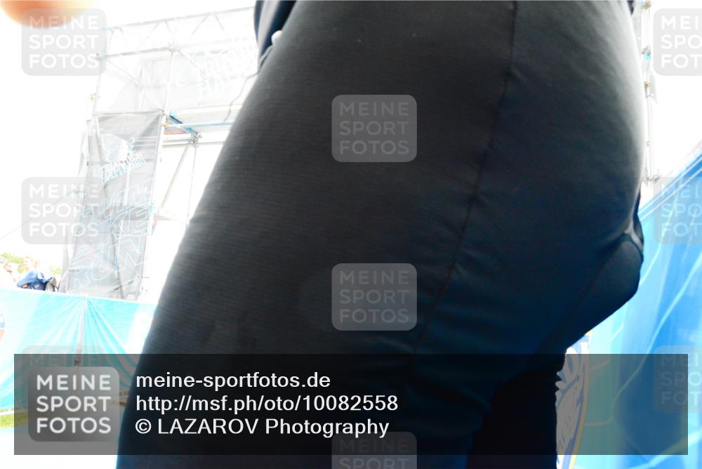 30.08.2026 - Elbe Triathlon Hamburg LAZAROV Photography http://msf.ph/oto/10082558 30.08.2026 11:29:38 Ziel 635, 659, 1183 meine-sportfotos.de