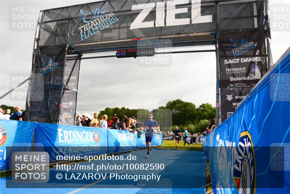 30.08.2026 - Elbe Triathlon Hamburg LAZAROV Photography http://msf.ph/oto/10082590 30.08.2026 11:29:43 Ziel 635, 659 meine-sportfotos.de