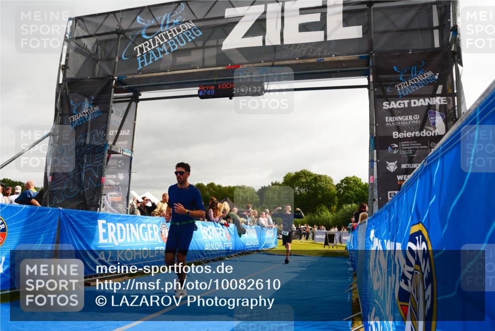 30.08.2026 - Elbe Triathlon Hamburg LAZAROV Photography http://msf.ph/oto/10082610 30.08.2026 11:29:45 Ziel 635, 659, 880 meine-sportfotos.de
