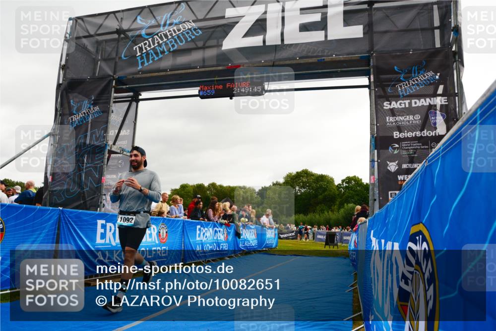 30.08.2026 - Elbe Triathlon Hamburg LAZAROV Photography http://msf.ph/oto/10082651 30.08.2026 11:30:00 Ziel 1092, 1193 meine-sportfotos.de