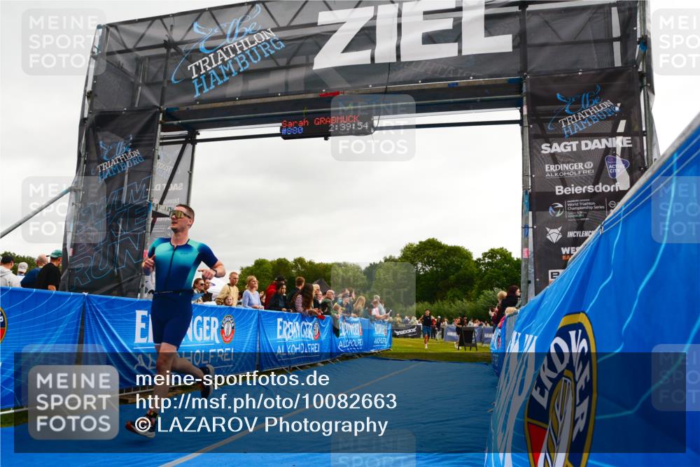 30.08.2026 - Elbe Triathlon Hamburg LAZAROV Photography http://msf.ph/oto/10082663 30.08.2026 11:30:08 Ziel 798, 1193, 1285 meine-sportfotos.de