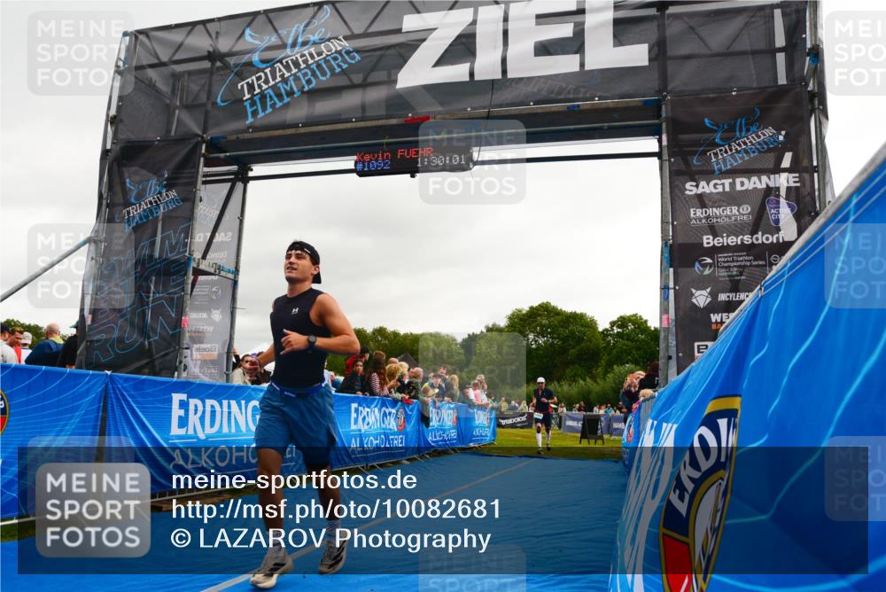 30.08.2026 - Elbe Triathlon Hamburg LAZAROV Photography http://msf.ph/oto/10082681 30.08.2026 11:30:13 Ziel 798, 1081, 1285 meine-sportfotos.de