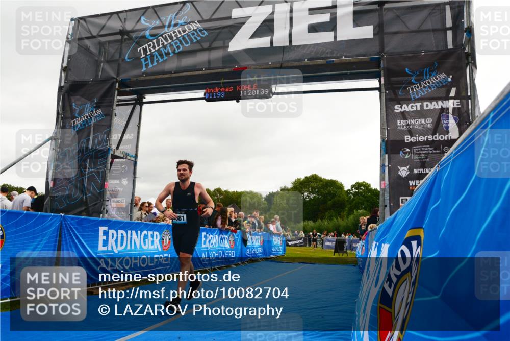 30.08.2026 - Elbe Triathlon Hamburg LAZAROV Photography http://msf.ph/oto/10082704 30.08.2026 11:30:19 Ziel 1081, 1285 meine-sportfotos.de