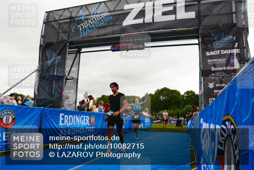 30.08.2026 - Elbe Triathlon Hamburg LAZAROV Photography http://msf.ph/oto/10082715 30.08.2026 11:30:59 Ziel 1018, 1306, 1442 meine-sportfotos.de