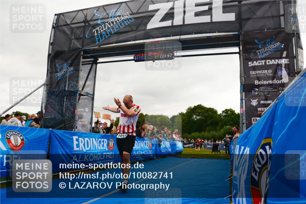 30.08.2026 - Elbe Triathlon Hamburg LAZAROV Photography http://msf.ph/oto/10082741 30.08.2026 11:31:06 Ziel 1018, 1352 meine-sportfotos.de