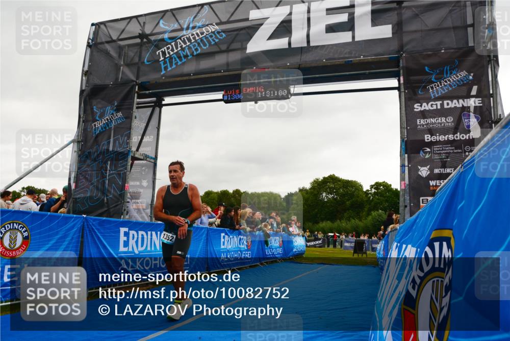 30.08.2026 - Elbe Triathlon Hamburg LAZAROV Photography http://msf.ph/oto/10082752 30.08.2026 11:31:15 Ziel 1352 meine-sportfotos.de