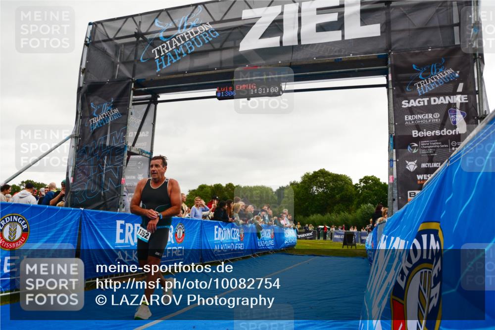 30.08.2026 - Elbe Triathlon Hamburg LAZAROV Photography http://msf.ph/oto/10082754 30.08.2026 11:31:15 Ziel 1352 meine-sportfotos.de