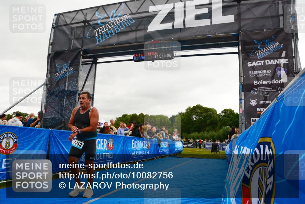 30.08.2026 - Elbe Triathlon Hamburg LAZAROV Photography http://msf.ph/oto/10082756 30.08.2026 11:31:15 Ziel 1352 meine-sportfotos.de