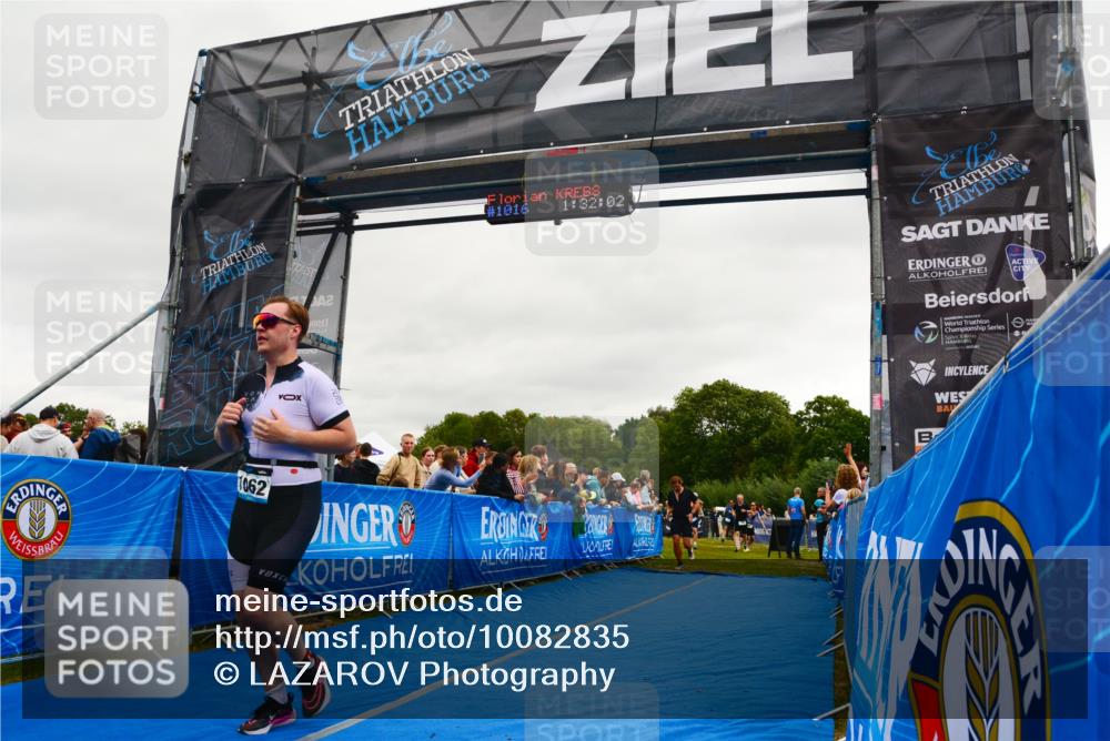 30.08.2026 - Elbe Triathlon Hamburg LAZAROV Photography http://msf.ph/oto/10082835 30.08.2026 11:32:10 Ziel 716, 729, 1026, 1062, 1170 meine-sportfotos.de