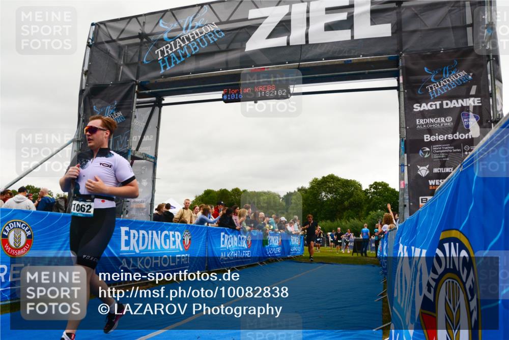 30.08.2026 - Elbe Triathlon Hamburg LAZAROV Photography http://msf.ph/oto/10082838 30.08.2026 11:32:10 Ziel 716, 729, 1026, 1062, 1170 meine-sportfotos.de