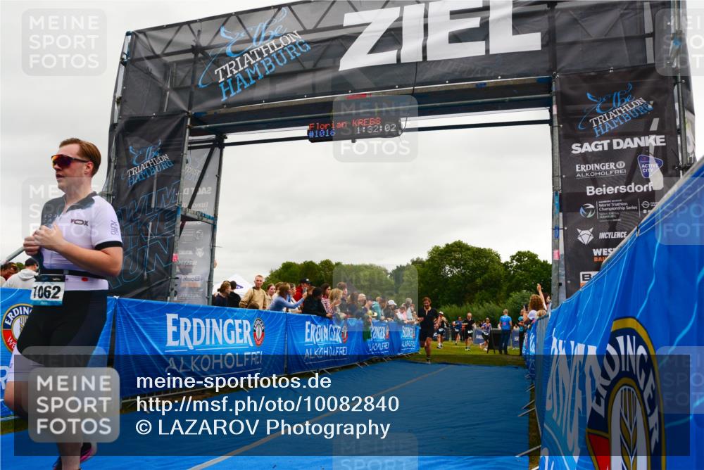 30.08.2026 - Elbe Triathlon Hamburg LAZAROV Photography http://msf.ph/oto/10082840 30.08.2026 11:32:11 Ziel 716, 729, 1026, 1062, 1170 meine-sportfotos.de