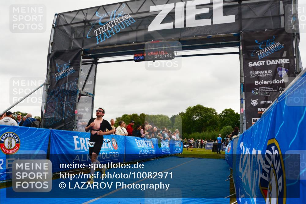 30.08.2026 - Elbe Triathlon Hamburg LAZAROV Photography http://msf.ph/oto/10082971 30.08.2026 11:33:02 Ziel 1184 meine-sportfotos.de