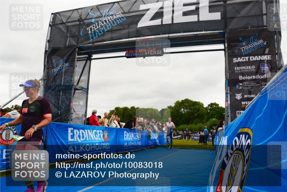 30.08.2026 - Elbe Triathlon Hamburg LAZAROV Photography http://msf.ph/oto/10083018 30.08.2026 11:33:26 Ziel 937, 1254 meine-sportfotos.de