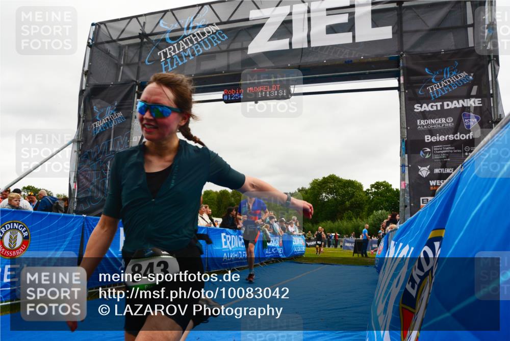 30.08.2026 - Elbe Triathlon Hamburg LAZAROV Photography http://msf.ph/oto/10083042 30.08.2026 11:33:36 Ziel 843, 1126, 1289, 1313 meine-sportfotos.de