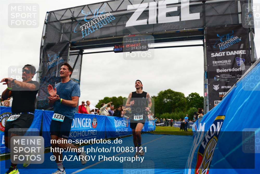 30.08.2026 - Elbe Triathlon Hamburg LAZAROV Photography http://msf.ph/oto/10083121 30.08.2026 11:34:06 Ziel 1166, 1180, 1234 meine-sportfotos.de